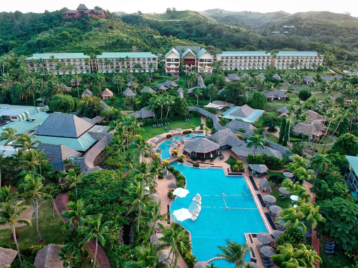 Outrigger Fiji Beach Resort Korotogo Exterior foto Vinpearl Hotel Nha Trang